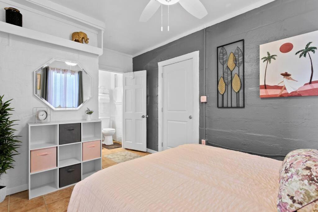 Ferienwohnung The Pink Oasis Waterfront 1 Bed Apt Tampa Exterior foto